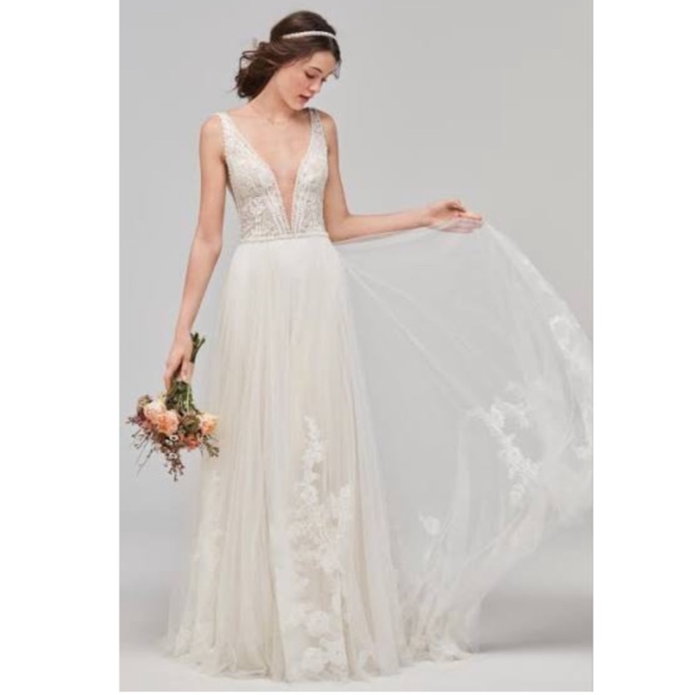 NEW Watters Willowby 59706 Philomena V Neckline Bridal Wedding Dress Ivory NWT